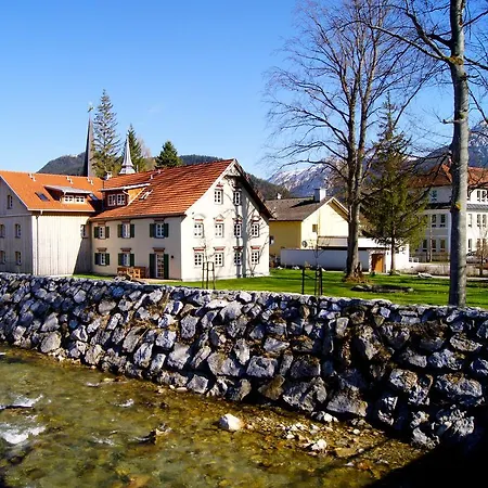 Bavarian Hideaway *