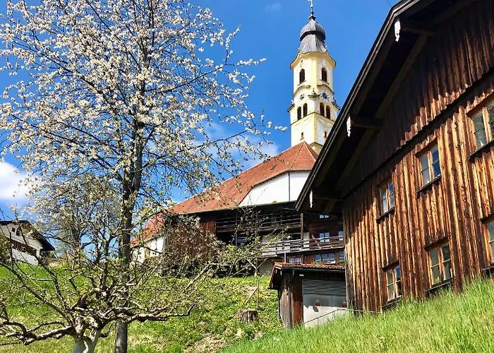 Bavarian Hideaway Апартаменты