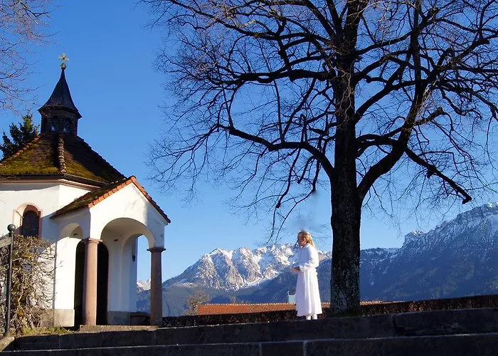 Bavarian Hideaway Апартаменты *