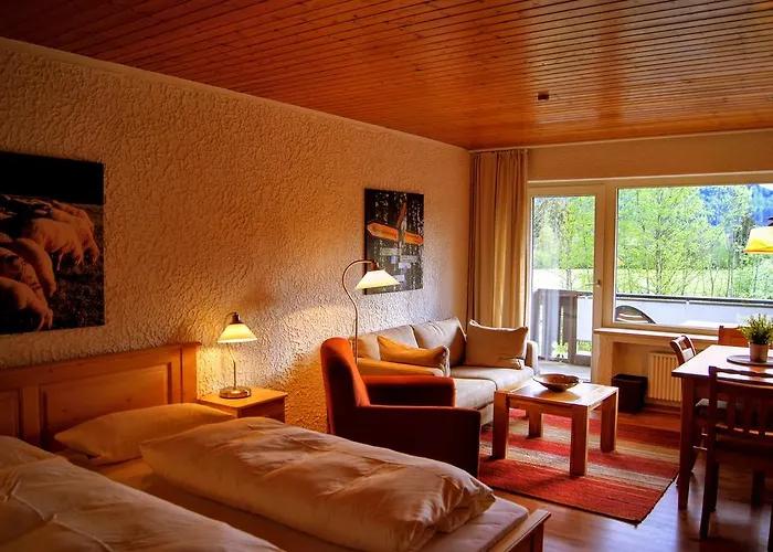 Bavarian Hideaway Apartment